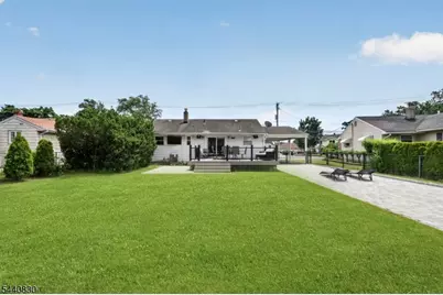 42 Donnalin Pl, Clifton, NJ 07013 - Photo 34