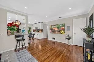 42 Donnalin Pl, Clifton, NJ 07013 - Photo 8