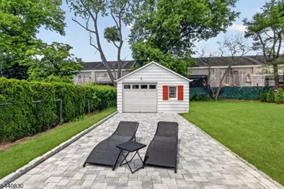 42 Donnalin Pl, Clifton, NJ 07013 - Photo 36