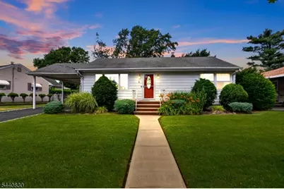 42 Donnalin Pl, Clifton, NJ 07013 - Photo 1