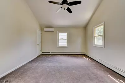 5 Reaville Ct, Parsippany, NJ 07054 - Photo 28