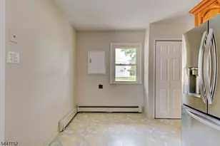 5 Reaville Ct, Parsippany, NJ 07054 - Photo 24