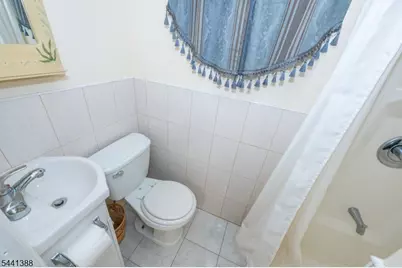443 Mount Prospect Ave, Clifton, NJ 07012 - Photo 16
