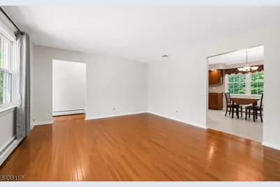335 Drakestown Rd, Washington Township, NJ 07853 - Photo 6