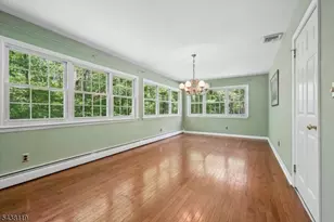 335 Drakestown Rd, Washington Township, NJ 07853 - Photo 16