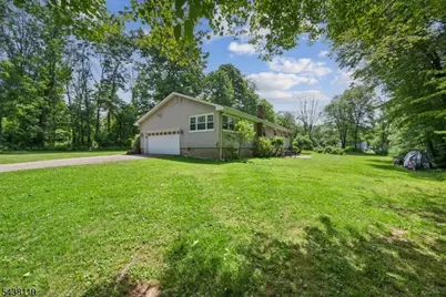 335 Drakestown Rd, Washington Township, NJ 07853 - Photo 26