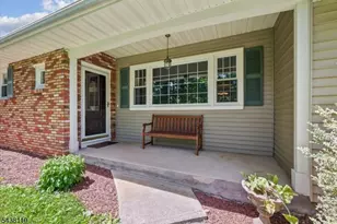 335 Drakestown Rd, Washington Township, NJ 07853 - Photo 4