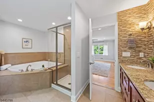 15 Williamsburg Ct, Montgomery Township, NJ 08558 - Photo 22
