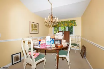 139 Mohawk Trl, Wayne, NJ 07470 - Photo 6