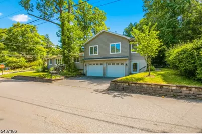 139 Mohawk Trl, Wayne, NJ 07470 - Photo 26