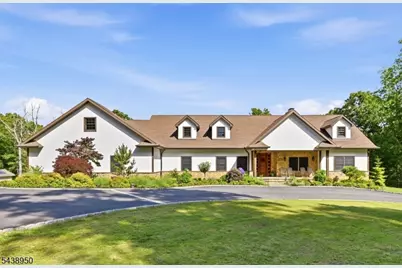 67 Virginia Ln, West Milford, NJ 07480 - Photo 2