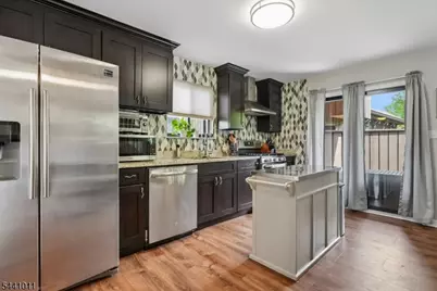 244 Kingsberry Dr #244, Franklin Township, NJ 08873 - Photo 12