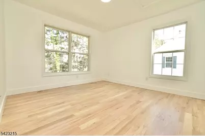 330 Winthrop Dr, Nutley, NJ 07110 - Photo 16