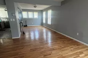 27 Richelieu Terrace, Newark, NJ 07106 - Photo 2