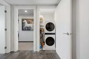 320 Adolphus Ave, Cliffside Park, NJ 07010 - Photo 18