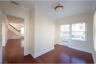 16 Columbus Ave, Glen Ridge, NJ 07028 - Photo 4