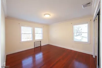 16 Columbus Ave, Glen Ridge, NJ 07028 - Photo 6
