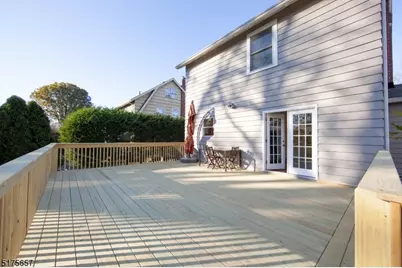 16 Columbus Ave, Glen Ridge, NJ 07028 - Photo 2