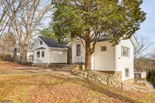 10 Ridge Rd, Stanhope, NJ 07874 - Photo 2