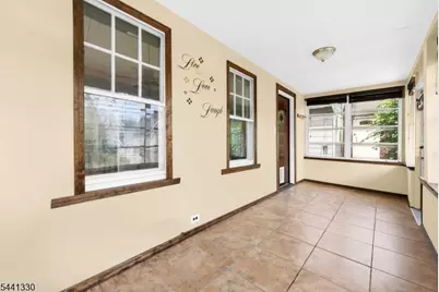 68 Birch St, Bloomfield, NJ 07003 - Photo 2