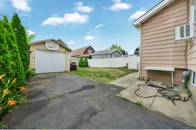 68 Birch St, Bloomfield, NJ 07003 - Photo 28