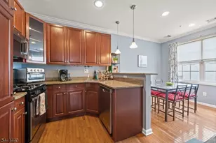 177 Winchester Ct, Clifton, NJ 07013 - Photo 8