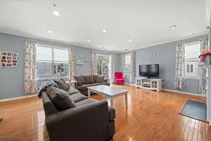 177 Winchester Ct, Clifton, NJ 07013 - Photo 6