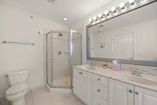 177 Winchester Ct, Clifton, NJ 07013 - Photo 14
