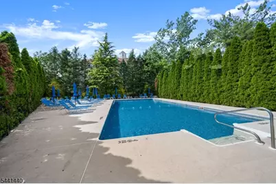 177 Winchester Ct, Clifton, NJ 07013 - Photo 20