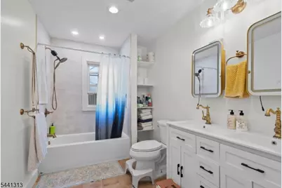 138 Bessida St, Bloomfield, NJ 07003 - Photo 16