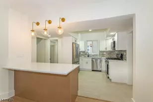 69 W Hanover Ave, Morris Plains, NJ 07950 - Photo 18