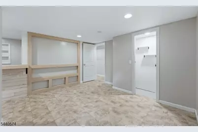 344 Mountain Ave, North Plainfield, NJ 07062 - Photo 30