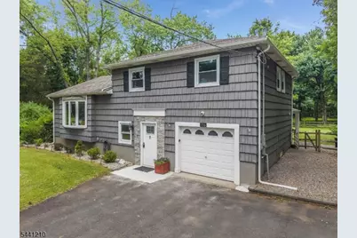 356 S Branch Rd, Hillsborough Township, NJ 08844 - Photo 2