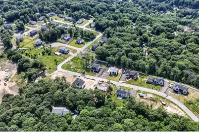 73 Heritage Dr, West Milford, NJ 07480 - Photo 4