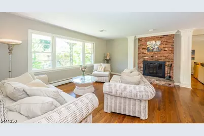 36 Leamoor Dr, Morris Plains, NJ 07950 - Photo 10