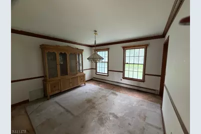 124 Perryville Rd, Union Township, NJ 08867 - Photo 16
