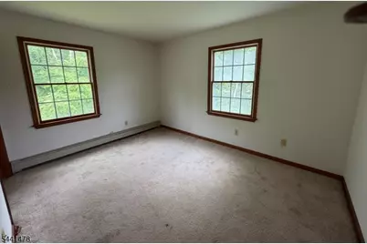 124 Perryville Rd, Union Township, NJ 08867 - Photo 30