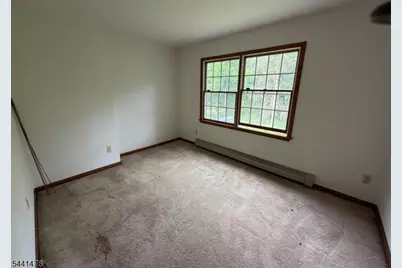 124 Perryville Rd, Union Township, NJ 08867 - Photo 28