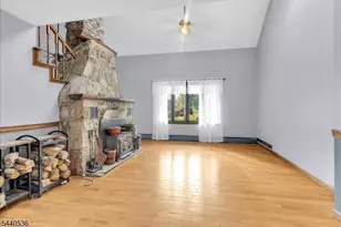 655 Warwick Turnpike, West Milford, NJ 07421 - Photo 4