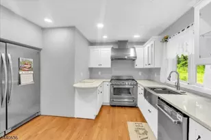 655 Warwick Turnpike, West Milford, NJ 07421 - Photo 10