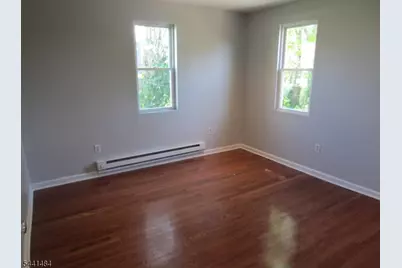 279 Oregon St, Union Township, NJ 07088 - Photo 16