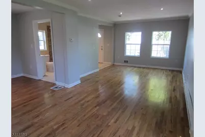 279 Oregon St, Union Township, NJ 07088 - Photo 8