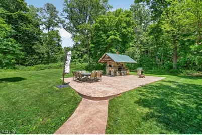 2 Pine Ct, Bethlehem Township, NJ 08804 - Photo 2