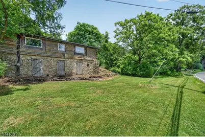 2 Pine Ct, Bethlehem Township, NJ 08804 - Photo 6