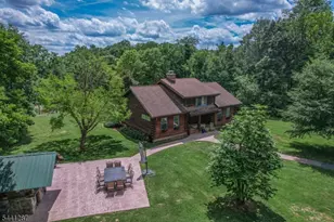 2 Pine Ct, Bethlehem Township, NJ 08804 - Photo 1
