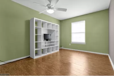19 Delavan Ct, New Brunswick, NJ 08901 - Photo 24
