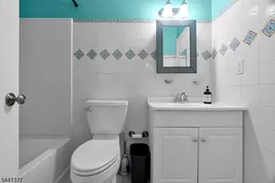 19 Delavan Ct, New Brunswick, NJ 08901 - Photo 30