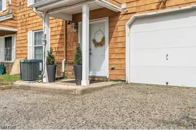 19 Delavan Ct, New Brunswick, NJ 08901 - Photo 34