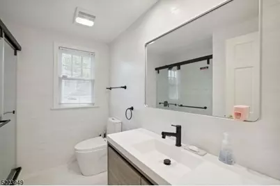 24 Thackeray Dr, Millburn, NJ 07078 - Photo 28