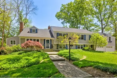 24 Thackeray Dr, Millburn, NJ 07078 - Photo 4